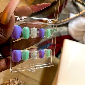 Custom made press ons !!!